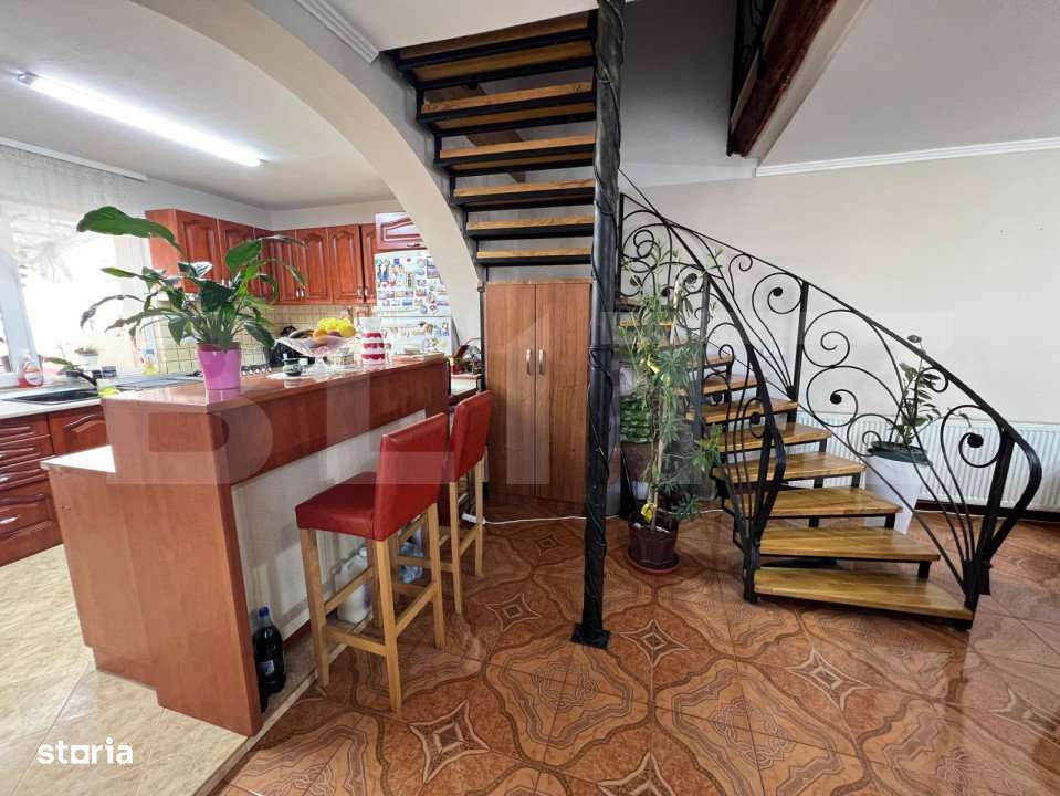 Casa P comercial/1E+M apartament, 3 camere, 333 mp, zona Closca - Imagine principală: 2/15