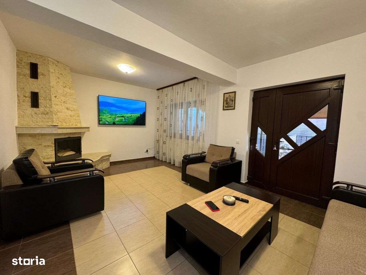 Vila Individuala 7 Camere 4 Locuri Parcare-0