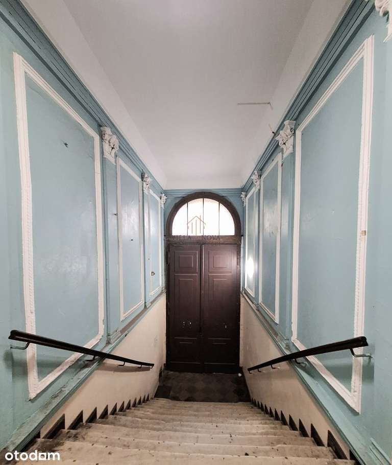 Centrum/Kamienica/Duży metraż/2-4 pok.-0