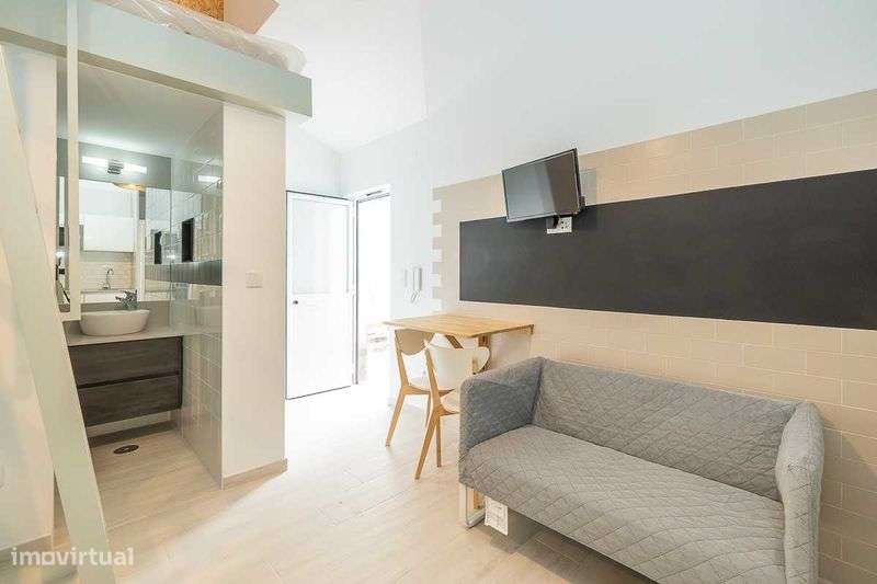 Loft T0 - para casal - DESPESAS INCLUIDAS - Grande imagem: 4/6