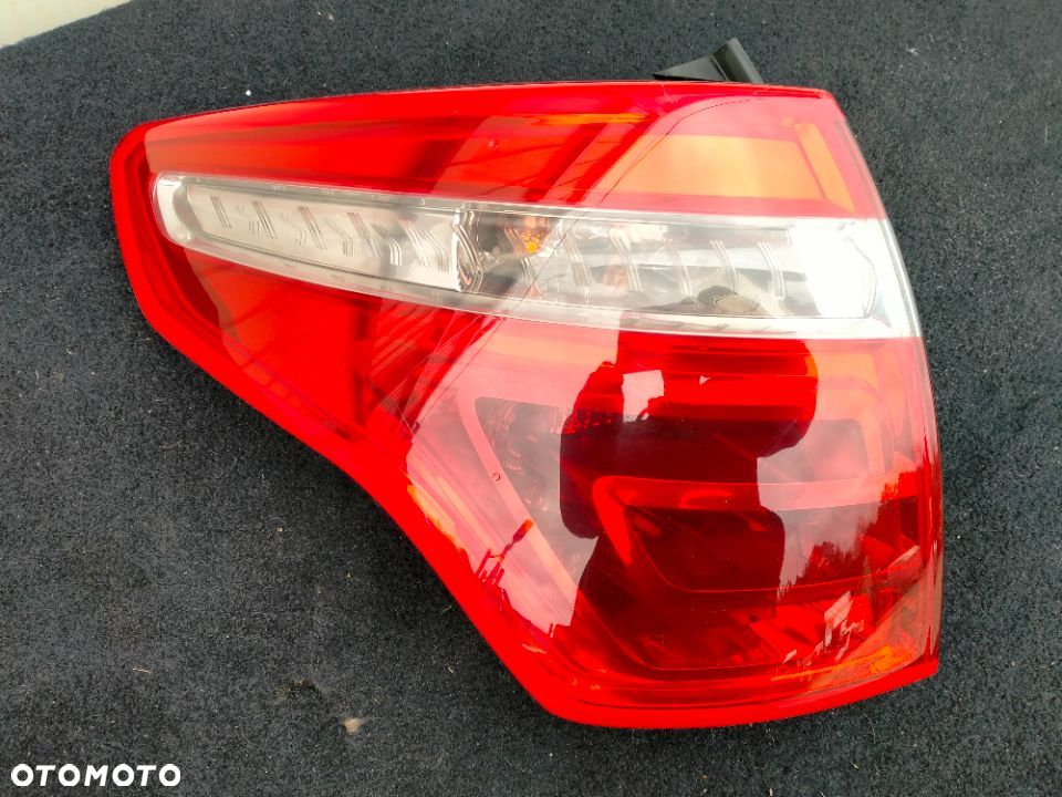 CITROEN C4 PICASSO HB LAMPA TYLNA LEWA F-VAT - 6