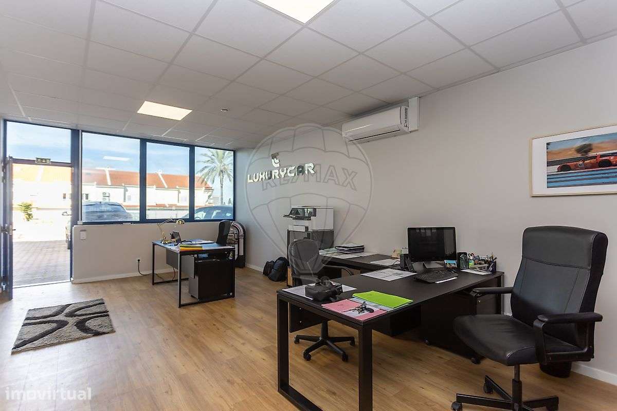 Outros - Comercial T3 para venda-17