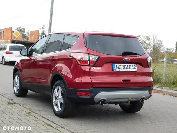 Ford Kuga 2.0 TDCi 2x4 Business Edition - 30