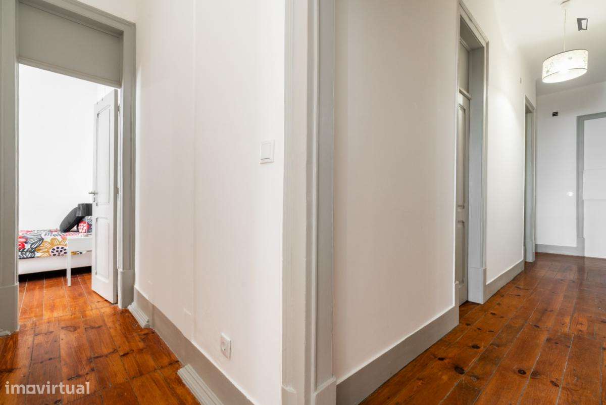 Quarto - localizado em Arroios Lisbon - Grande imagem: 2/9