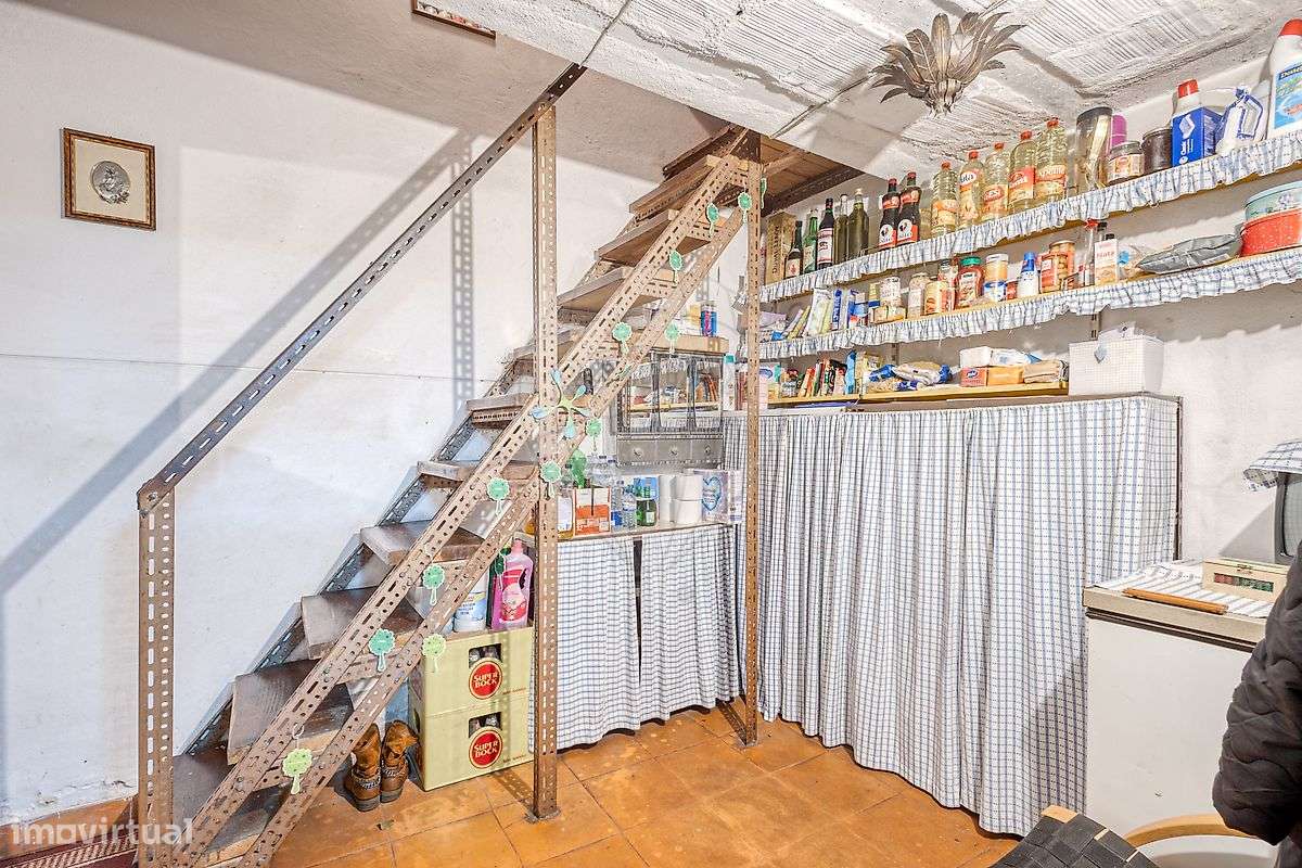 Moradia T5 para venda-19