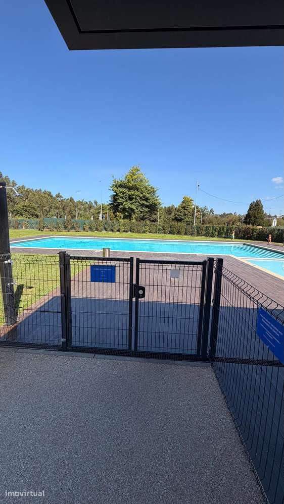 T2 com terraço – Condomínio Neovallis com Piscina | Valongo-22