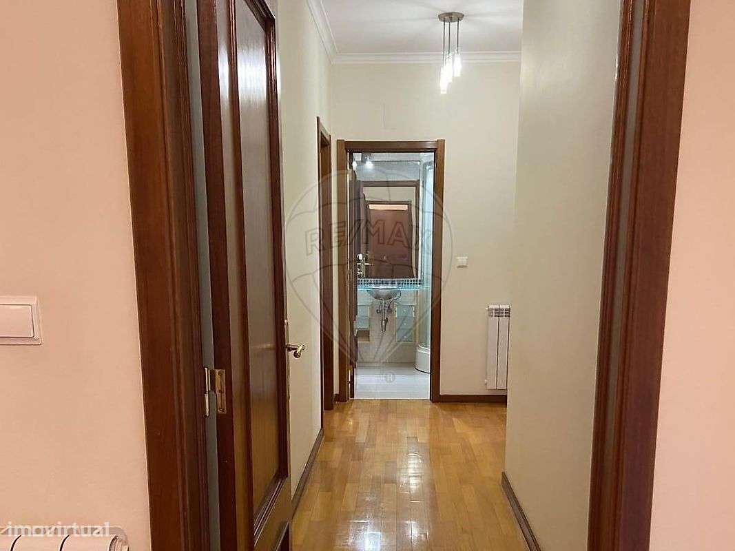 Apartamento T2 para arrendamento - Grande imagem: 3/16