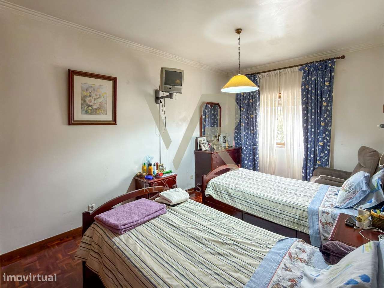 Oportunidade em Massamá: T3 Luminoso a 3 Minutos da Estação-19