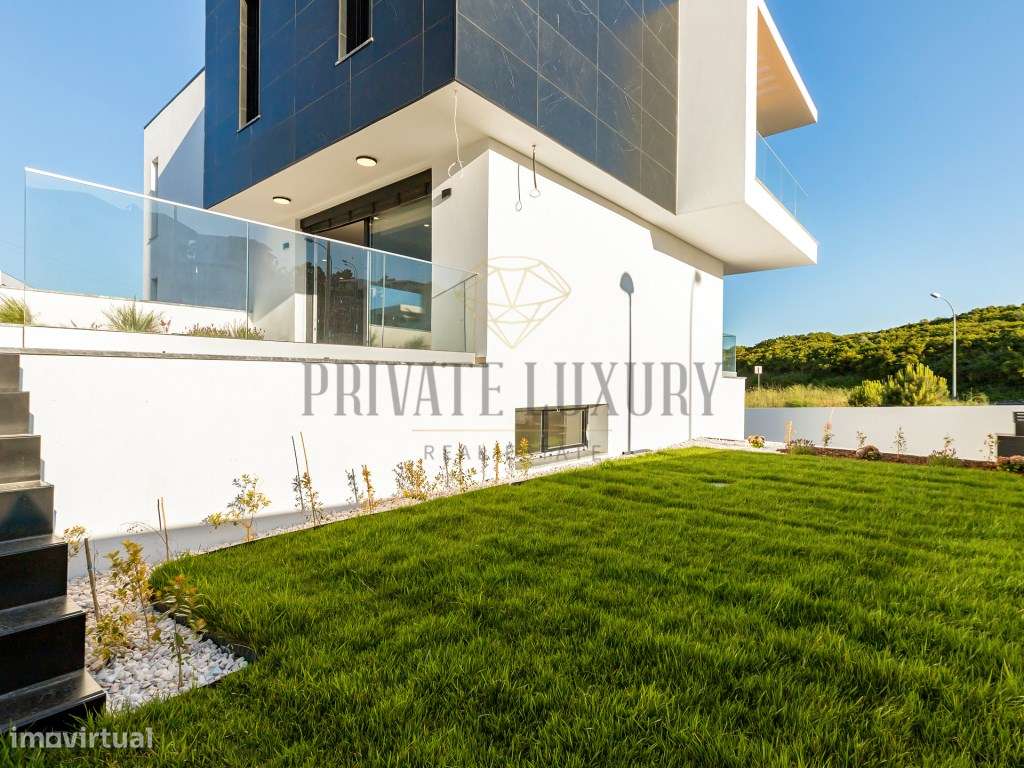 Moradia de Luxo T5 com Piscina em Belas, Sintra | Design Contemporâ...-22