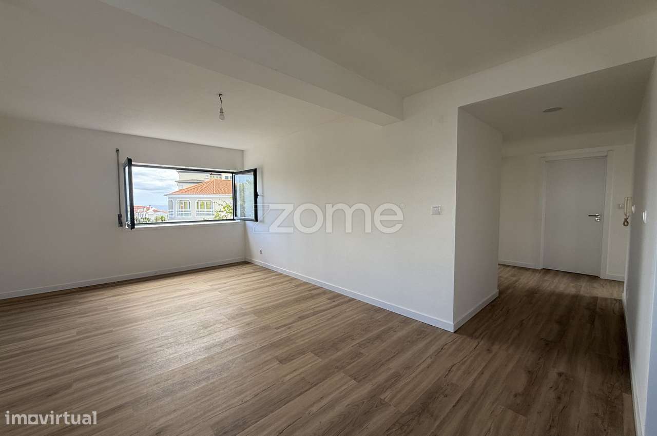 Apartamento T2 renovado no Paim.-23