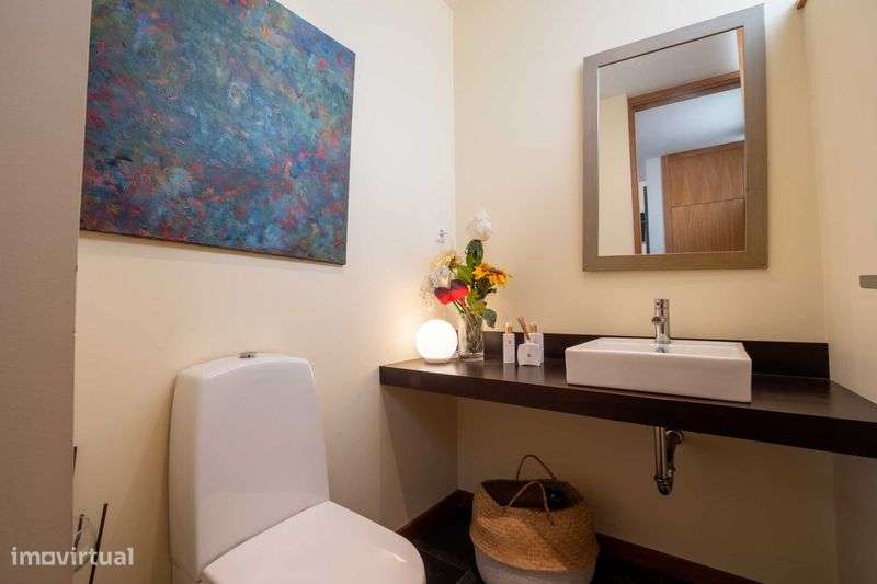 Venda de Moradia em Miramar - Grande imagem: 5/6