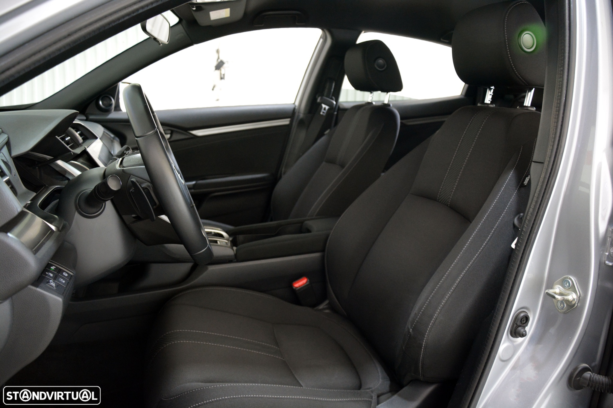 Honda Civic 1.0 i-VTEC Executive Premium CVT - 7