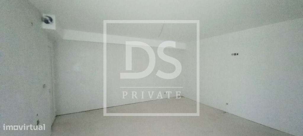 Moradia de arquitetura contemporânea com estacionamento-38