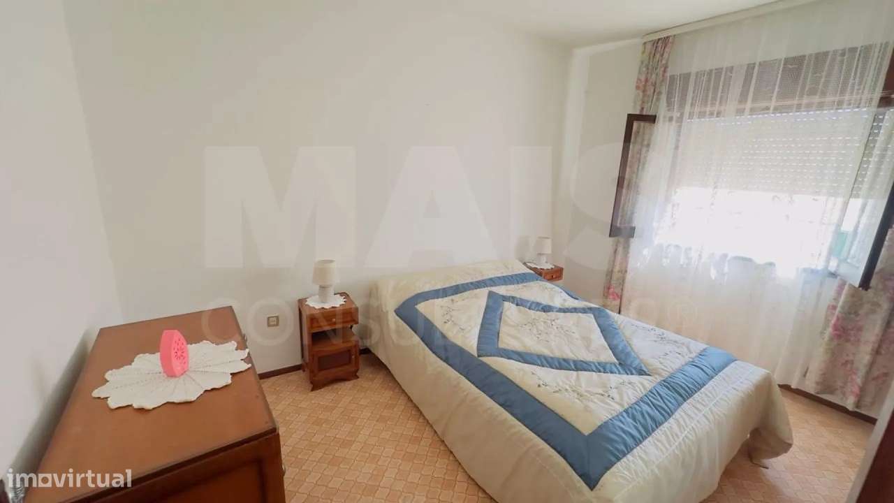 Moradia T5+1 Remodelada com Garagem, Anexo e Vista Panorâmica sobre...-16