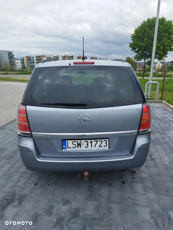 Opel Zafira 1.8 - 6