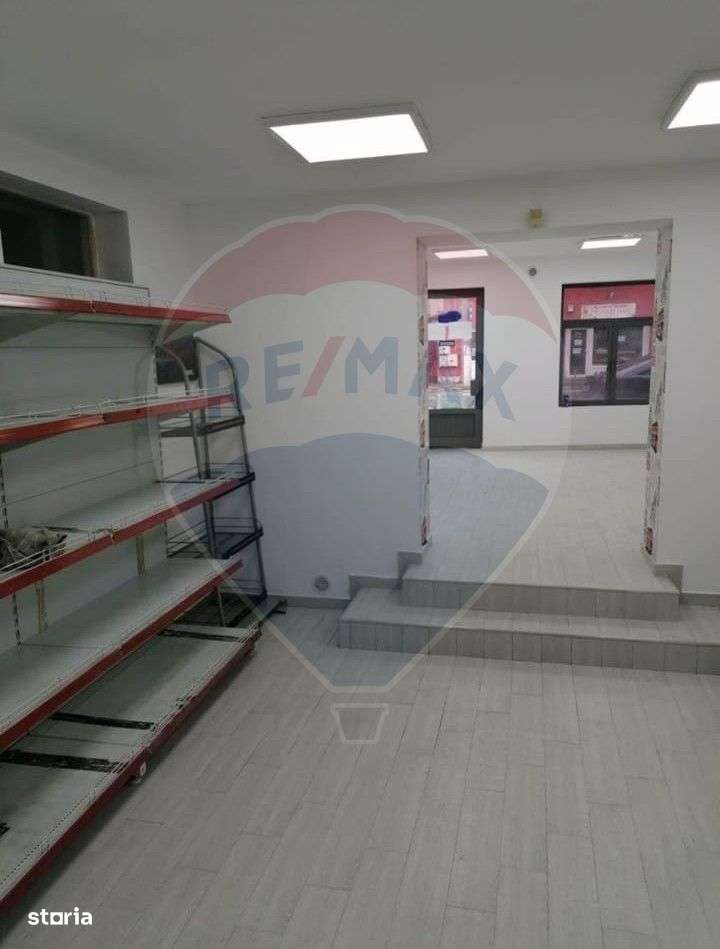 Spațiu comercial de 72mp de vânzare în zona cu trafic intens - Imagine principală: 4/8