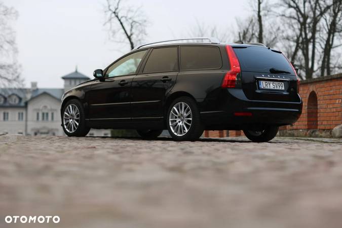 Volvo V50 2.0D R-Design Summum - 13