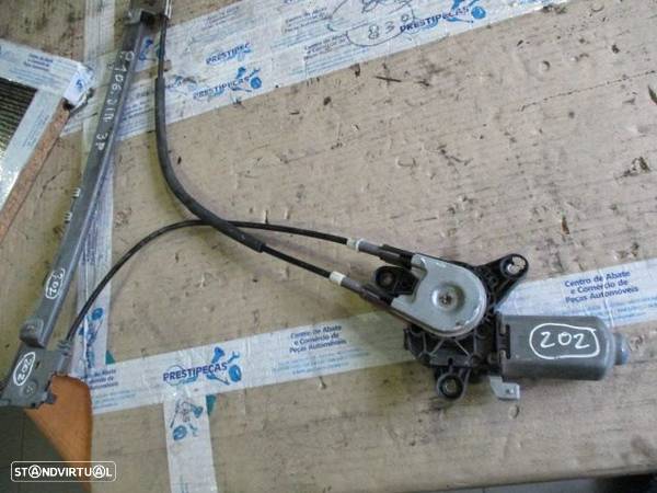 Elevador Com Motor 110157 PEUGEOT 106 1993 3P FD - 1