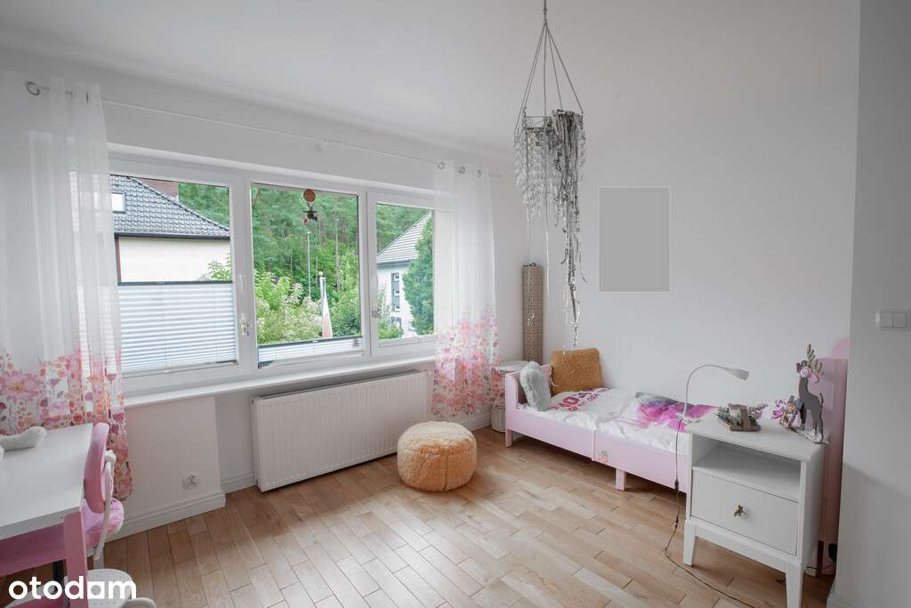 Piękny dom w prestiżowej dzielnicy Głębokie-11