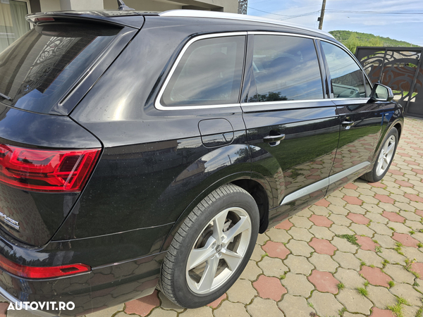 Audi Q7 e-tron 3.0 TDI quattro Tiptronic - 6