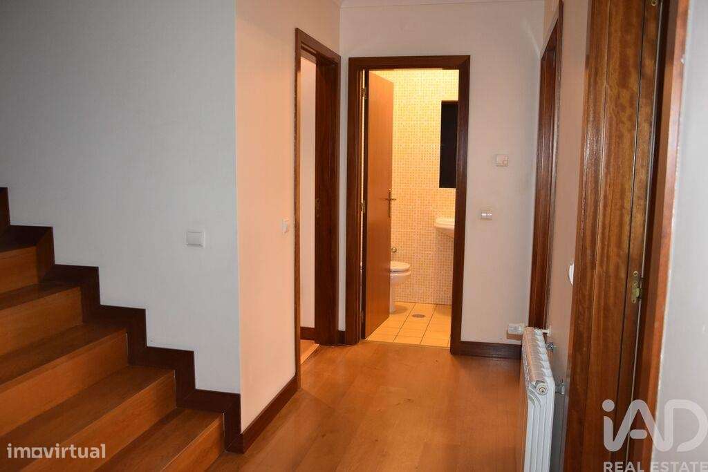 Apartamento T5 em Santo António dos Olivais de 306,00 m2 - Grande imagem: 5/28