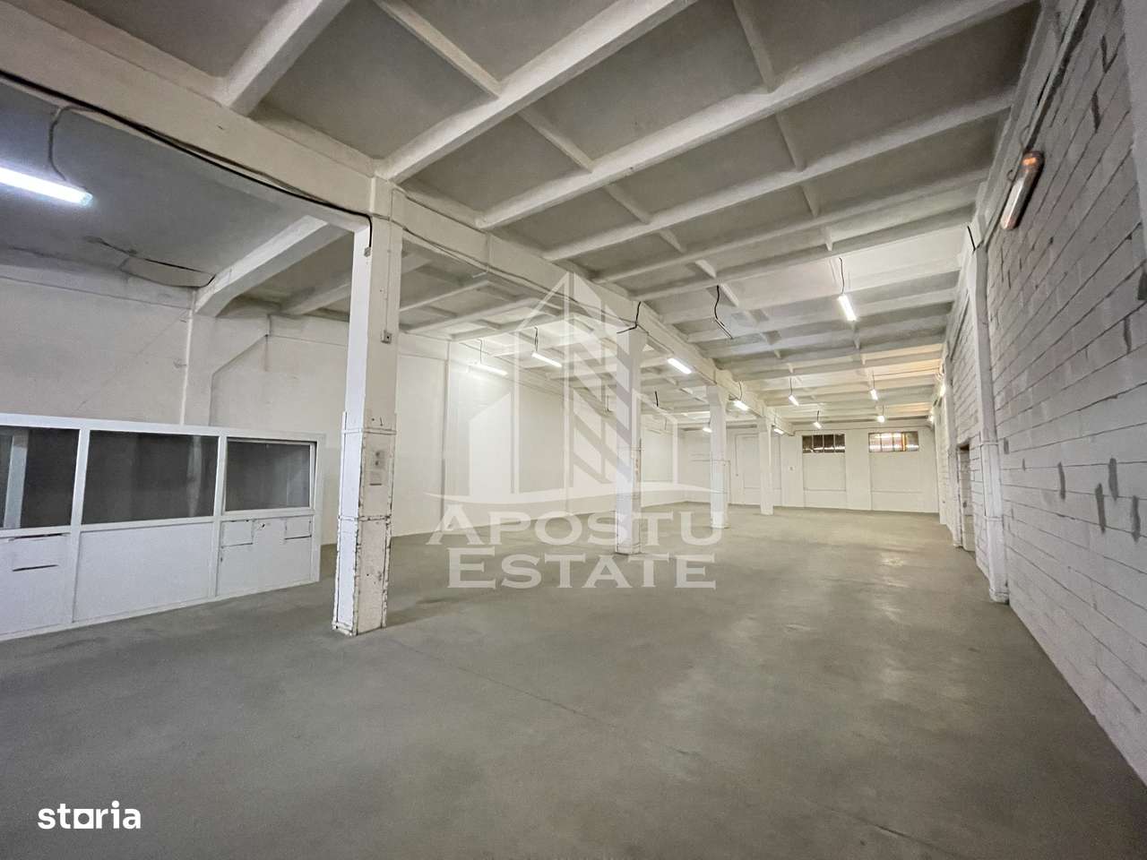 Hala de 670 mp cu birouri 57 mp,  Zona Semicentrala - Imagine principală: 1/9