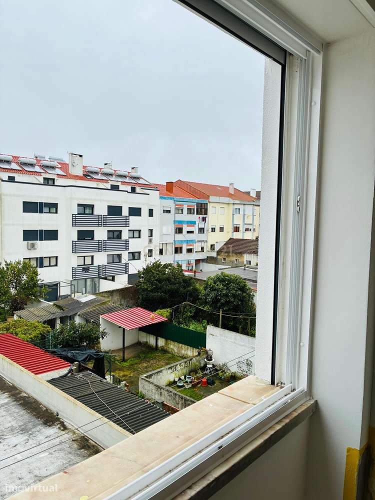 Apartamento T4 em Barreiro com Excelente Localização - Grande imagem: 4/30