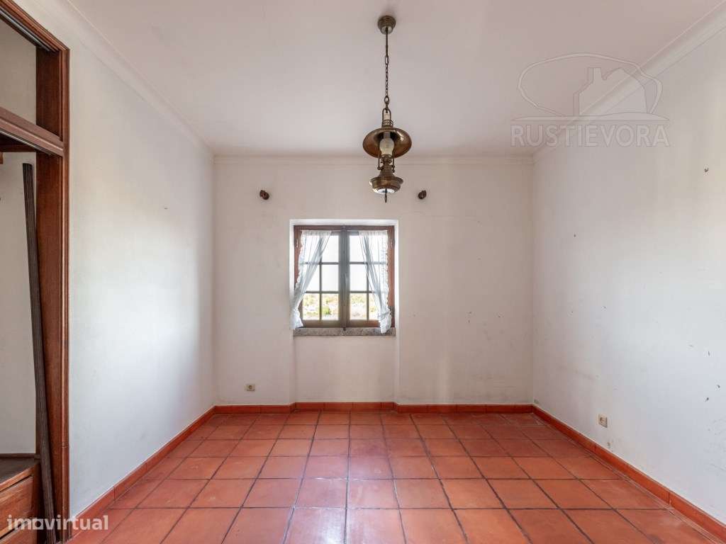 Quinta Rústica em Évora-25