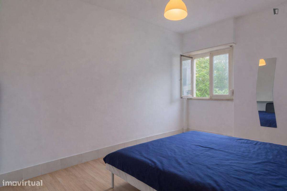 Quarto - localizado em Estrela Lisbon - Grande imagem: 4/10