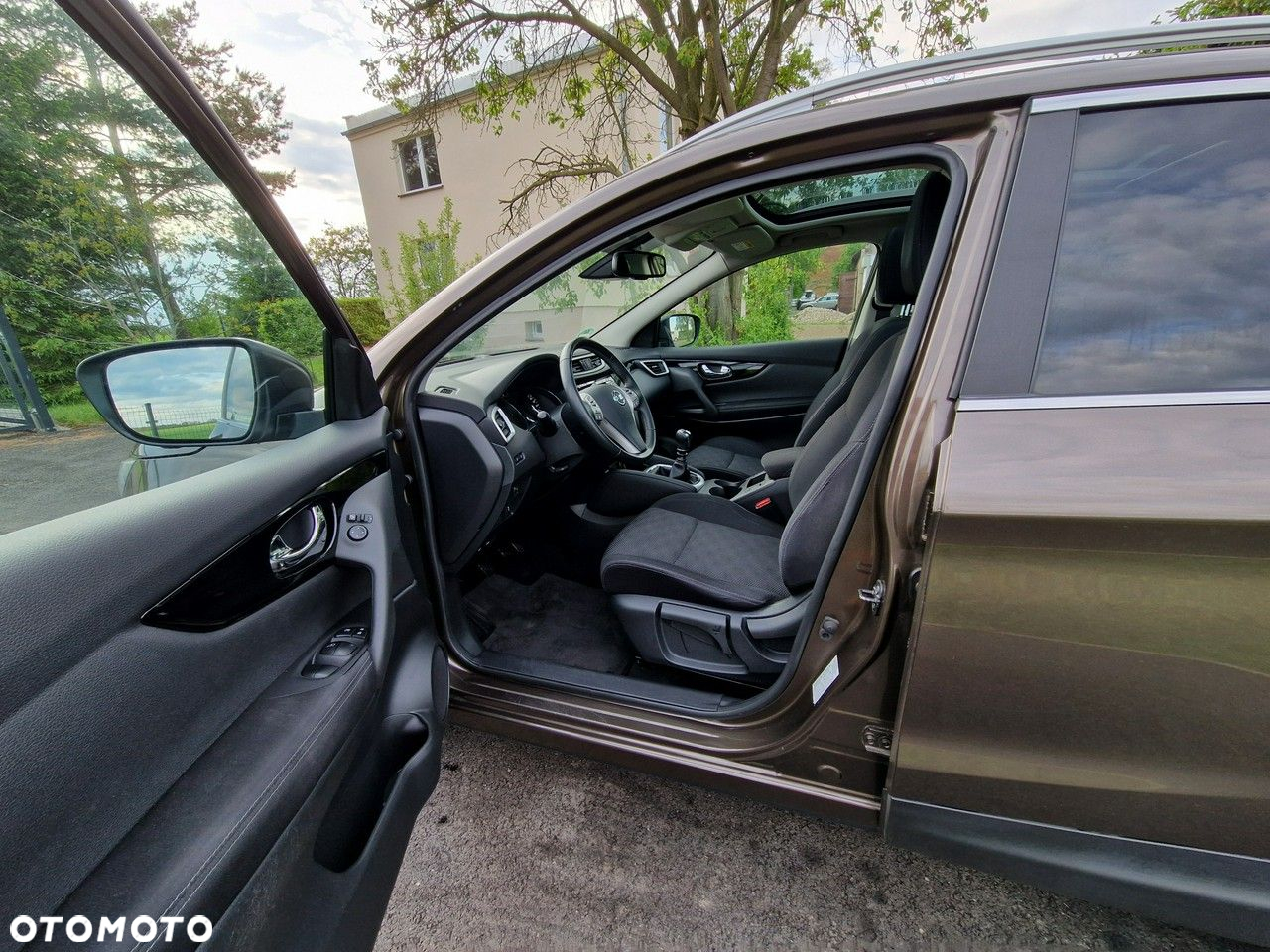 Nissan Qashqai 1.6 DIG-T N-Connecta - 31