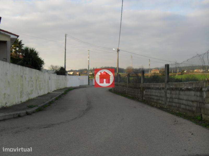 Terreno agrícola 4.500m2 em Rates - Grande imagem: 5/7