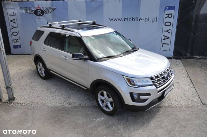 Ford Explorer - 11