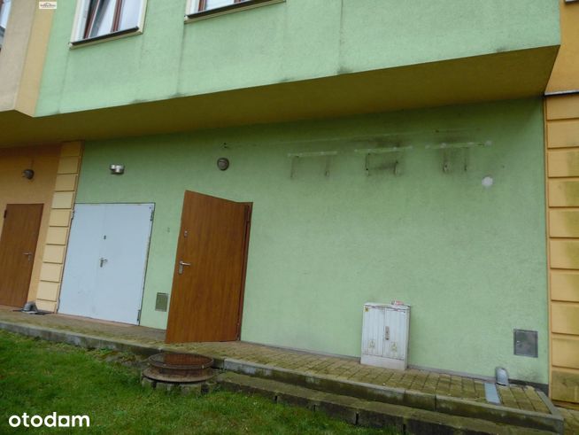 Lokal handlowy w Sławnie ul. Jedności Narodowej-13