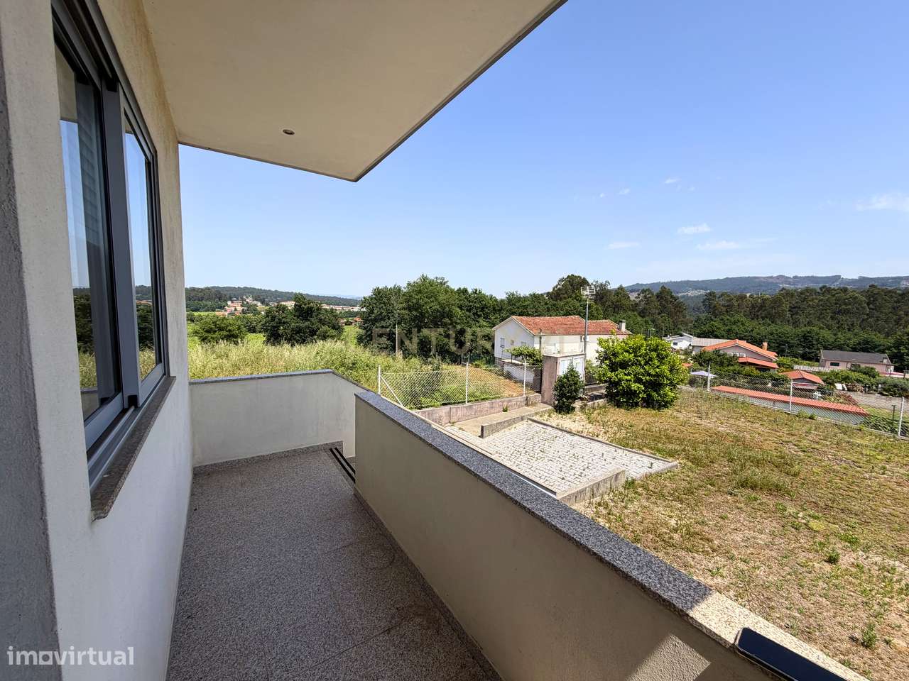 Moradia Geminada em Lodares, Lousada-27