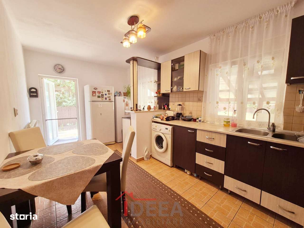 Casa cu teren generos de 2500 mp, Comuna Girov - Imagine principală: 4/20