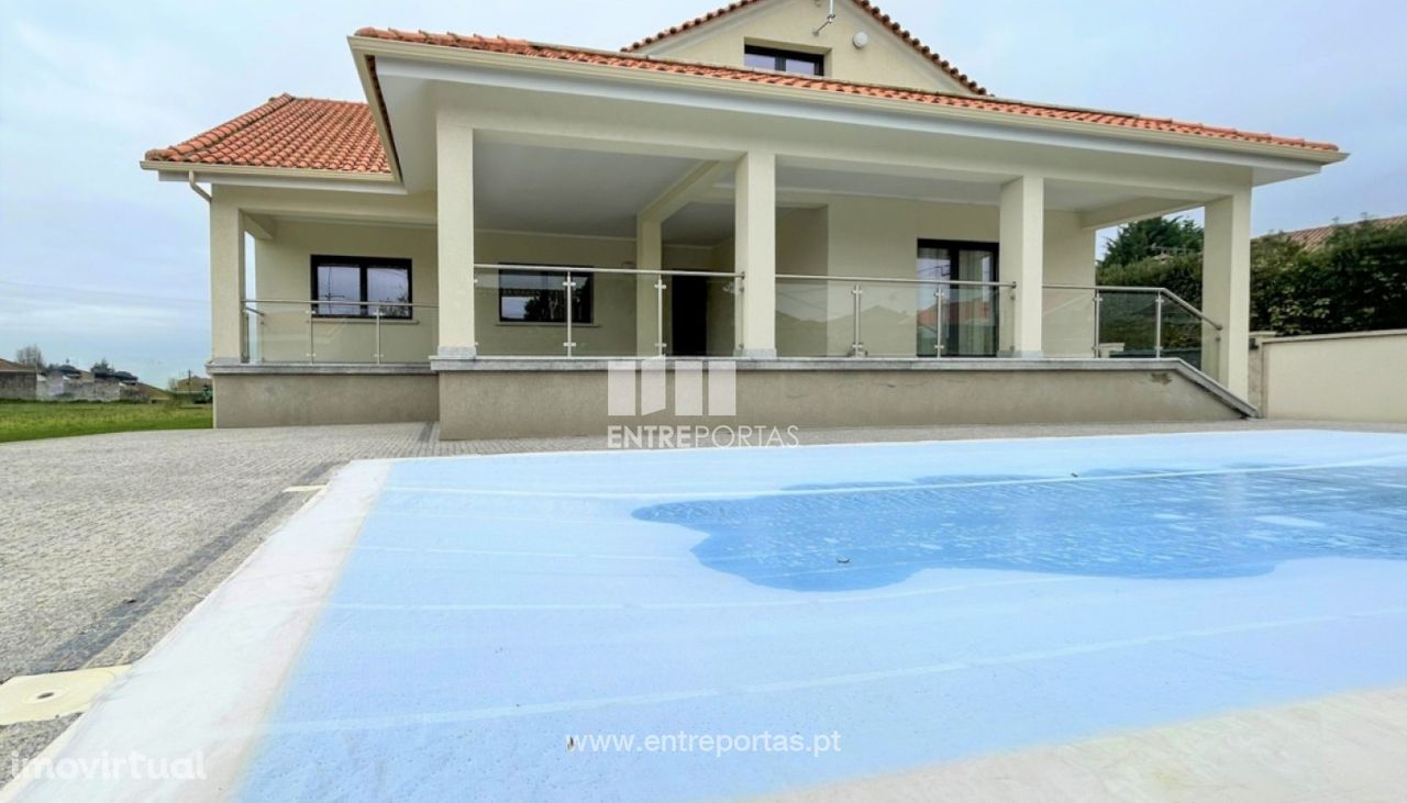 Venda de Moradia V3 com piscina, Fajozes, Vila do Conde