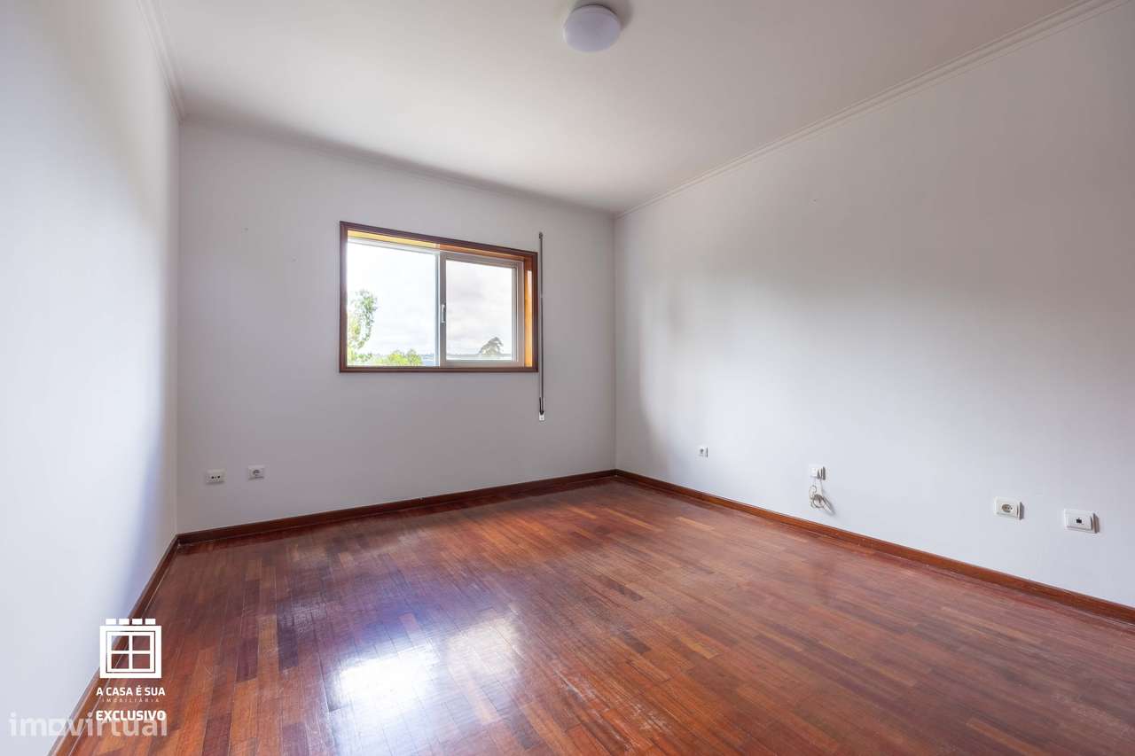 Andar Moradia T4 duplex c área total 213 m2 em São João de Ver - Feira-21
