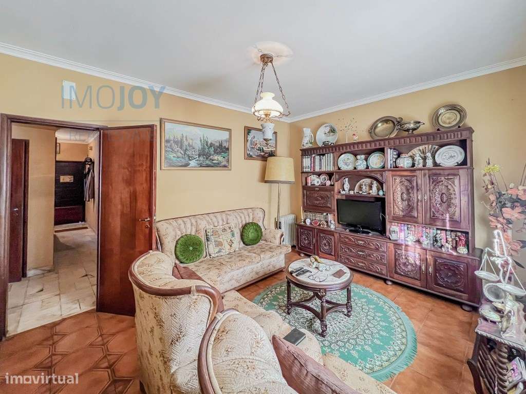 Moradia T4 para Venda em Alcabideche - Grande imagem: 5/37