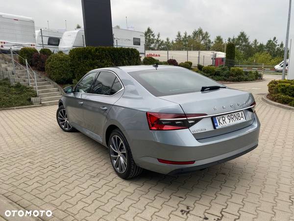 Skoda Superb 2.0 TSI Ambition DSG - 4