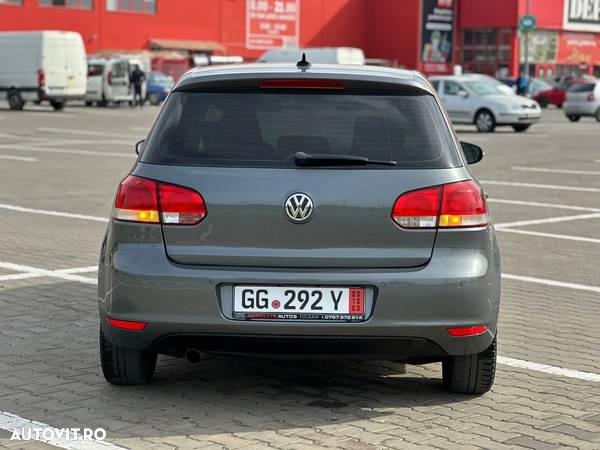 Volkswagen Golf 1.6 TDI BMT Highline - 4