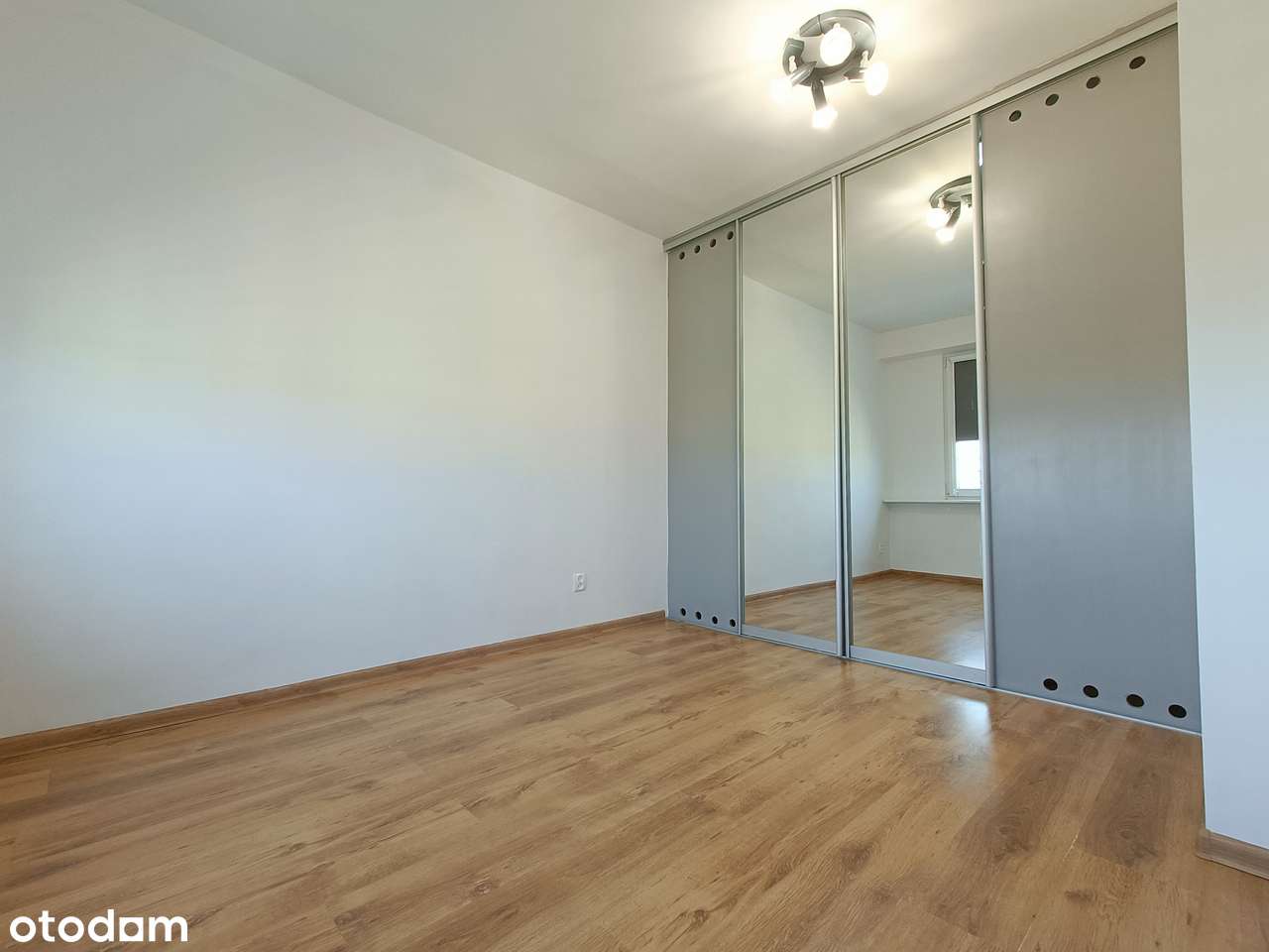 MIESZKANIE 38,3 m2 - 2 POKOJE - KONIN UL. WYZWOLENIA ( 5 OSIEDLE ) - Pełny obrazek: 4/19