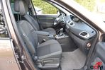 Renault Grand Scenic - 18