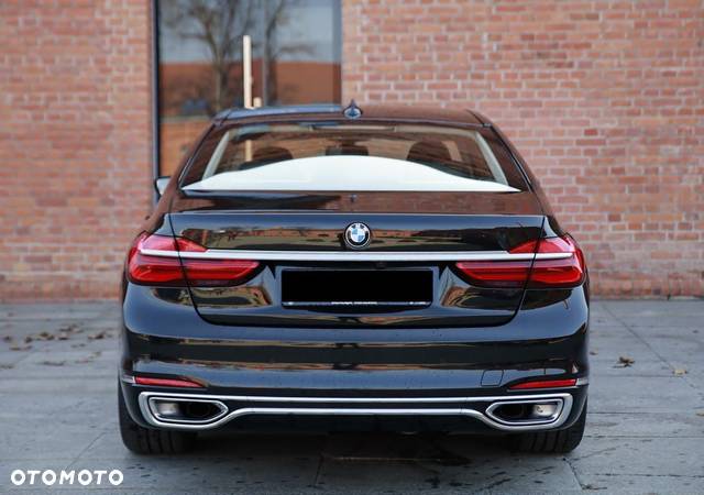 BMW Seria 7 740d xDrive - 6