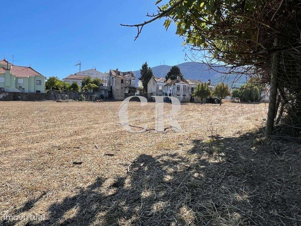 6 Prédios Urbanos e um Terreno Rústico para Renovação – Lousã-38