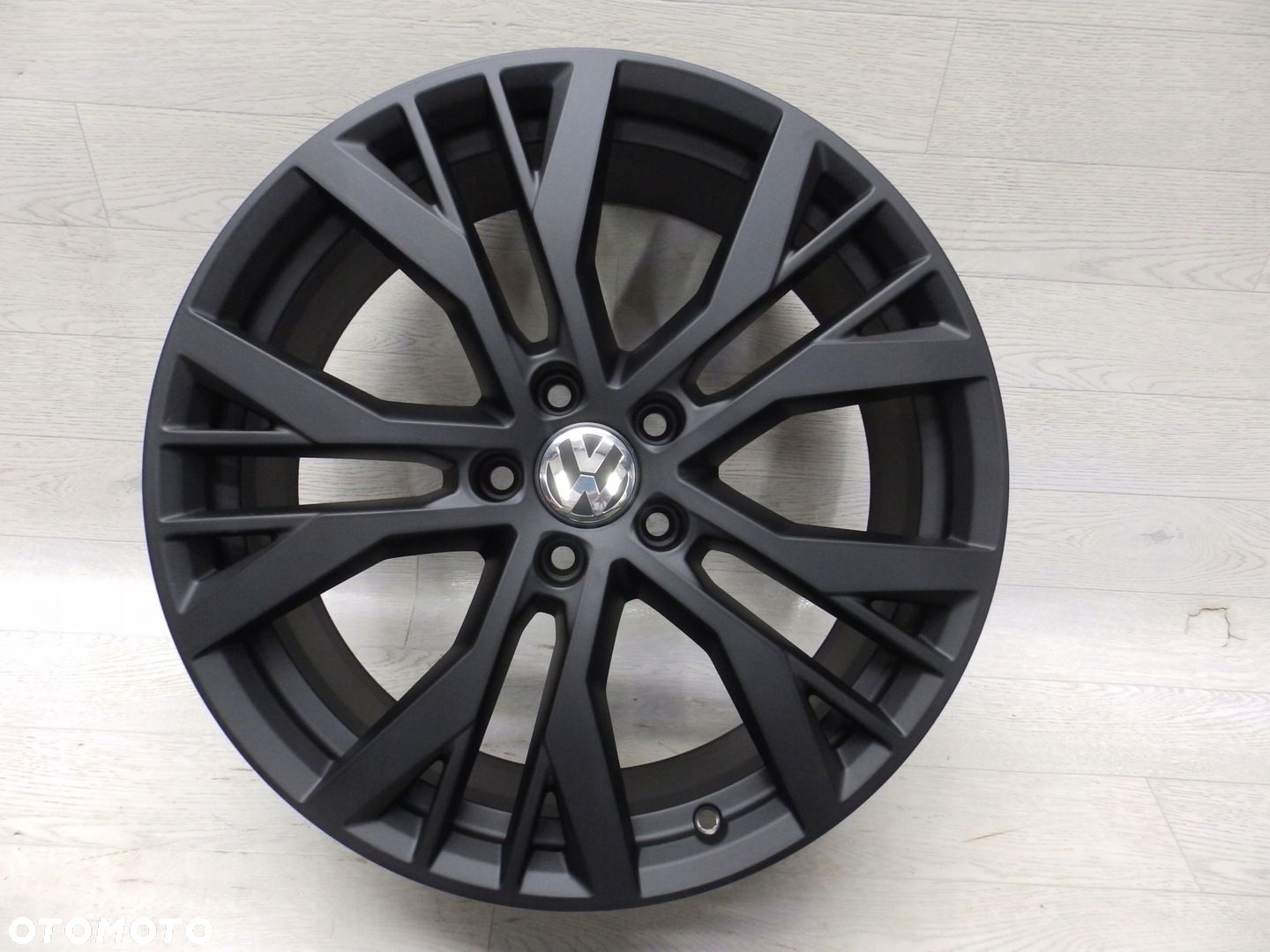 Felgi VW Golf VII GTI 5G0 7.5Jx19H2 Et51 5x112 - 7