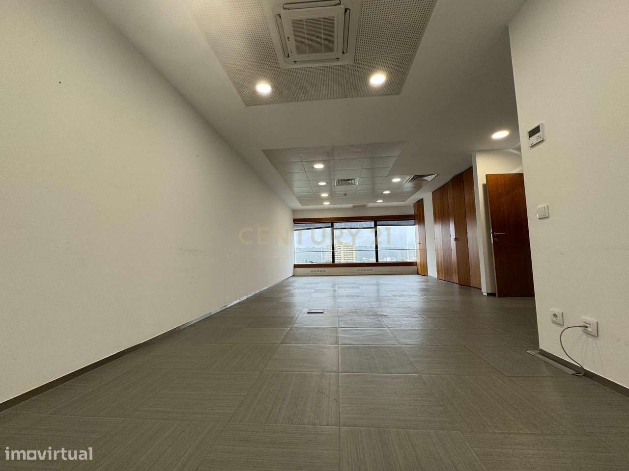 Escritório Moderno em Lisboa com Garagem e Elevador - Grande imagem: 3/19