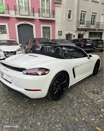 Porsche 718 Boxster 2.0 PDK - 11