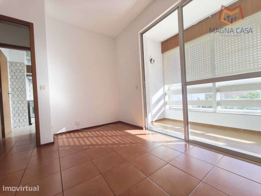 Apartamento T2 para arrendar na Quinta do Marquês em Oeiras - Grande imagem: 2/20