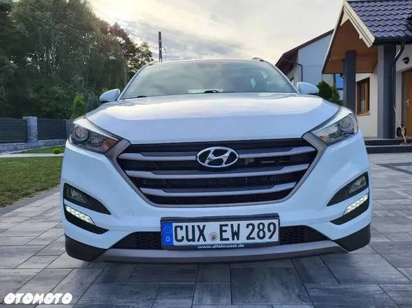 Hyundai Tucson 1.7 CRDI BlueDrive Style 2WD - 4