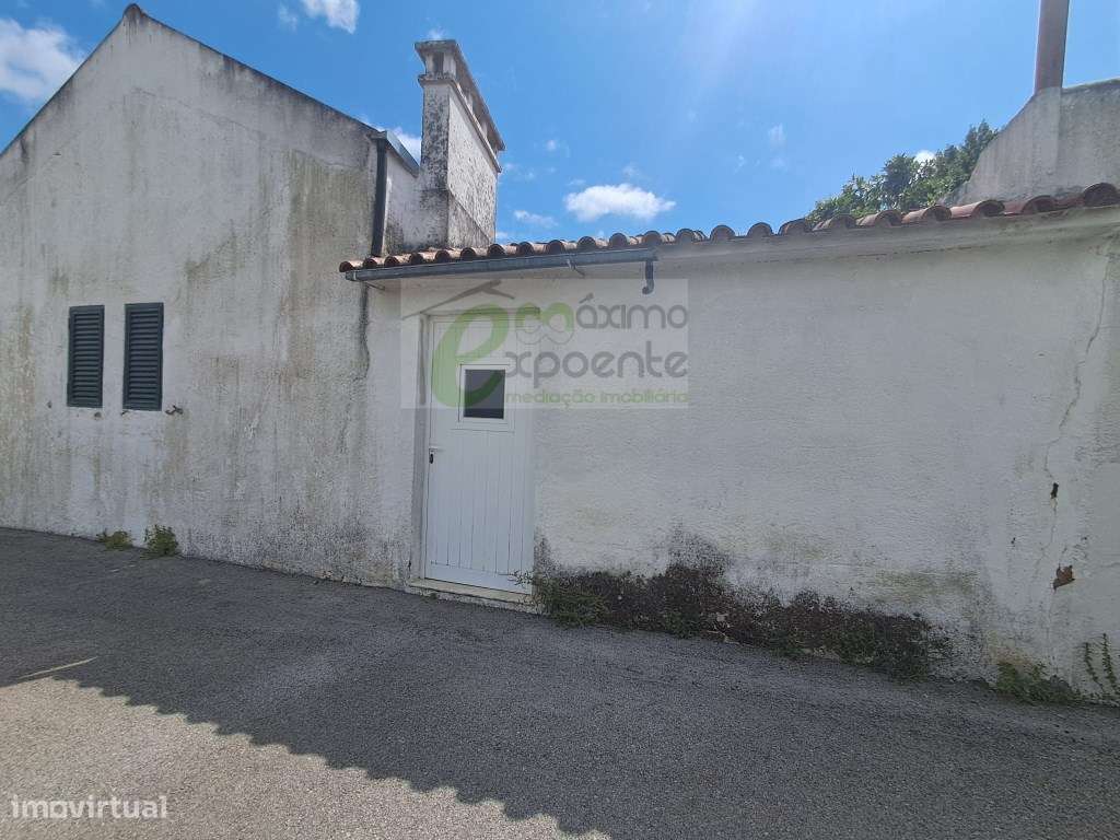 Casa Antiga T2 - R/C - BROGUEIRA-9